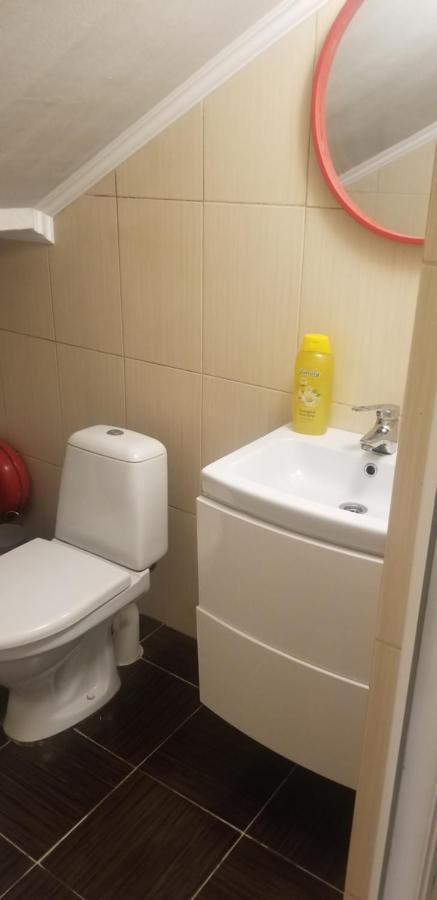 Студіо На Кoновальця Appartement Lviv Buitenkant foto