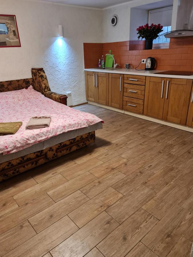 Студіо На Кoновальця Appartement Lviv Buitenkant foto