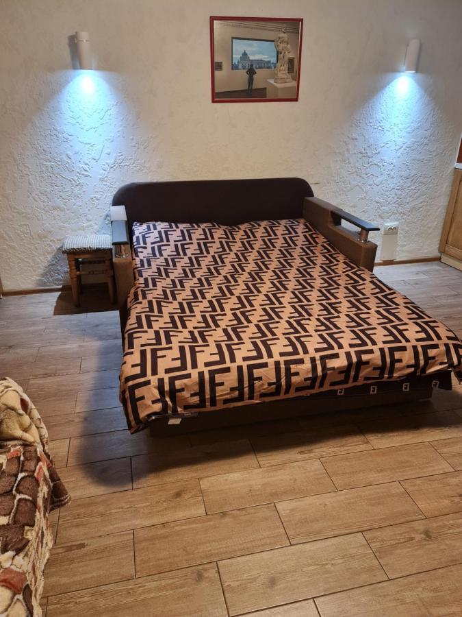 Студіо На Кoновальця Appartement Lviv Buitenkant foto