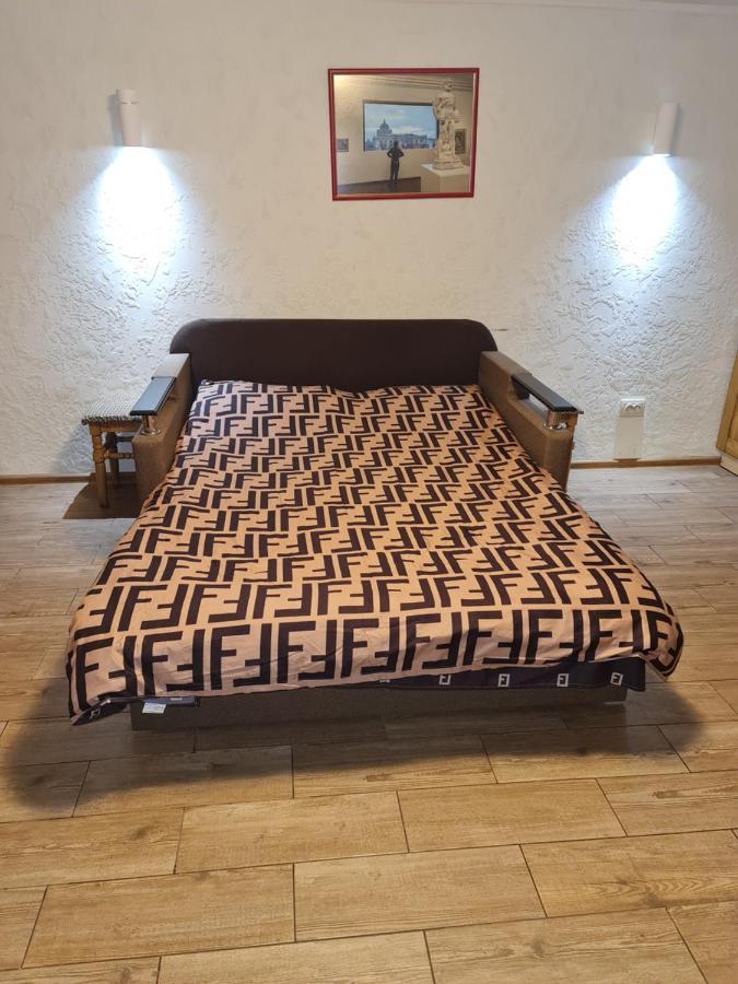 Студіо На Кoновальця Appartement Lviv Buitenkant foto